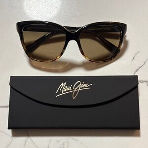 Maui Jim Women's Black Gradient Tortoise Sunglasses Starfish 744-02T